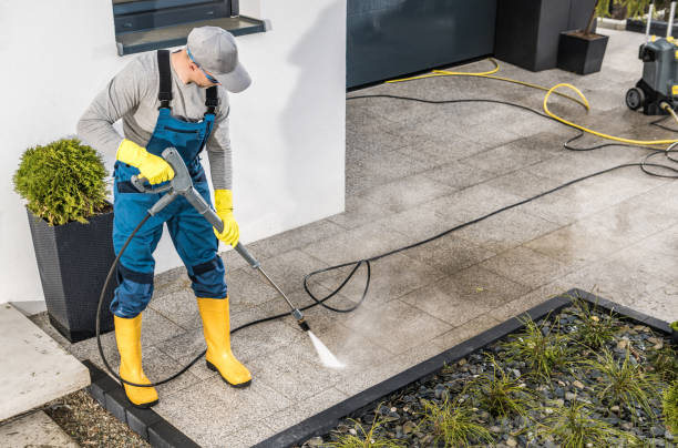 Best Deck Pressure Washing  in St Albans, VT